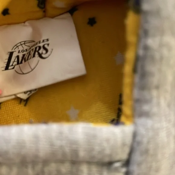 NWT NBA Los Angeles Lakers Kid's Slip On Slippers Size 10 - Picture 4 of 4